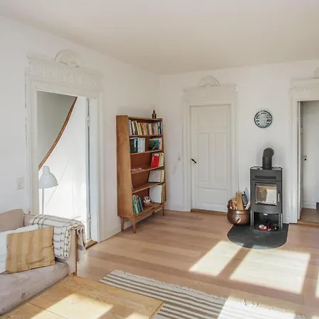 Amazing In Sams With 3 Bedrooms And Wifi Holiday home