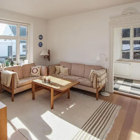 Amazing In Sams With 3 Bedrooms And Wifi Holiday home *